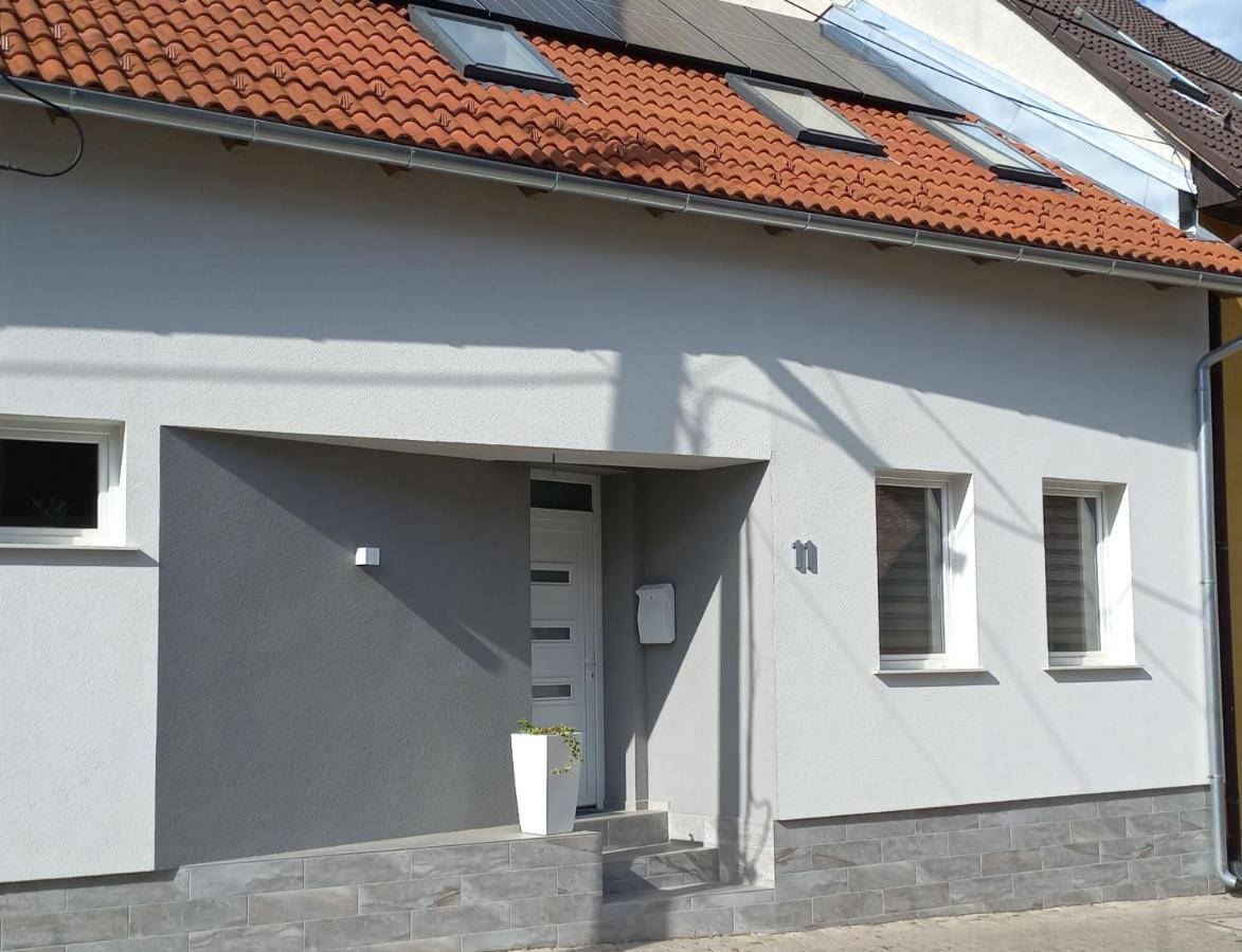 Major11 Apartman - Zsolnay Negyed Pětikostelí Exteriér fotografie